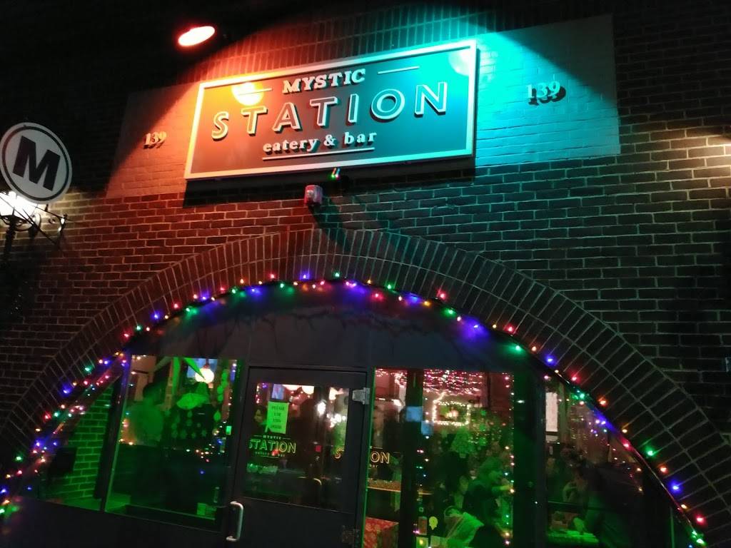Mystic Station | restaurant | 139 Pleasant St, Malden, MA 02148, USA | 7814803166 OR +1 781-480-3166