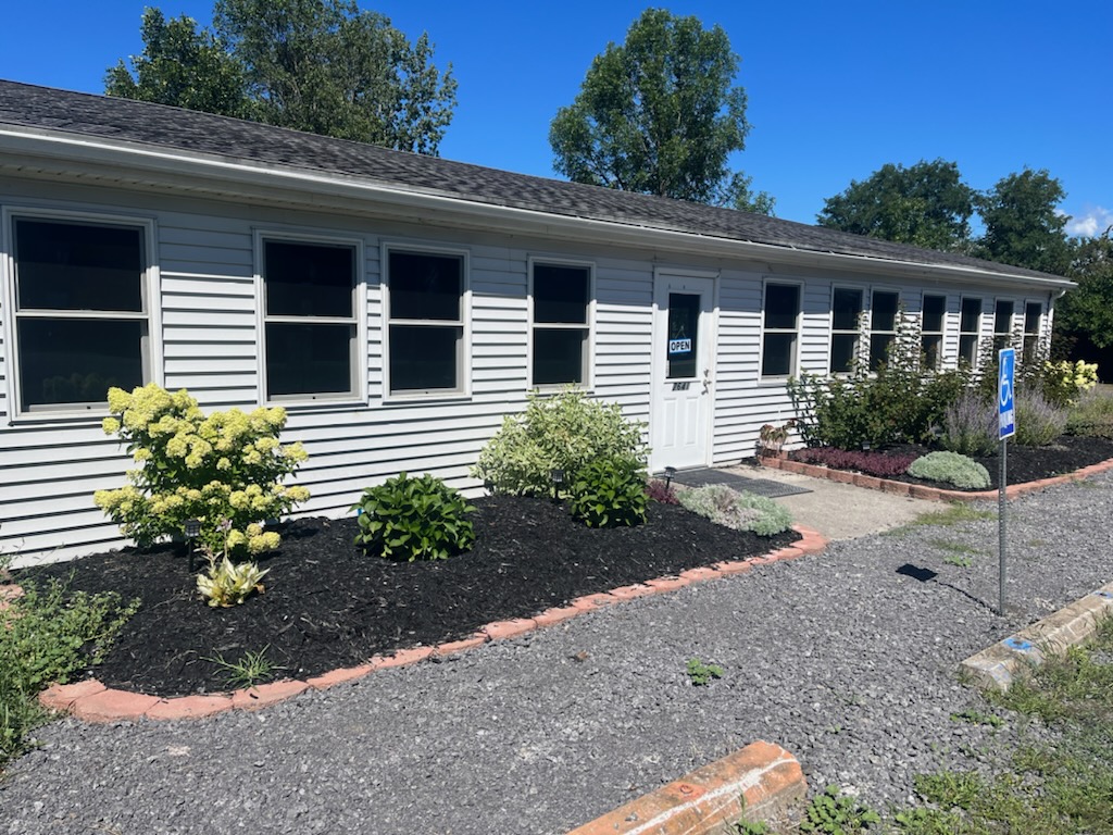 Shady Pines Bar & Grill | restaurant | 7641 State Rte 3, Henderson, NY 13650, USA | 3153044018 OR +1 315-304-4018