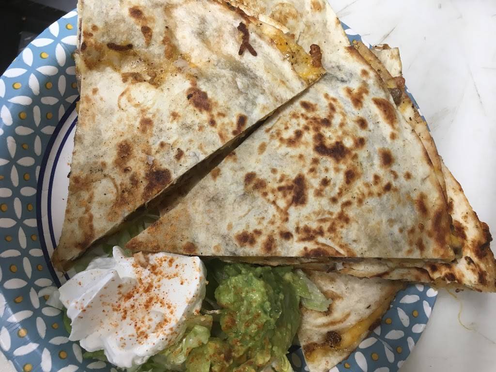 BigChixWings | restaurant | 301 Main St, Longmont, CO 80501, USA | 7207098421 OR +1 720-709-8421