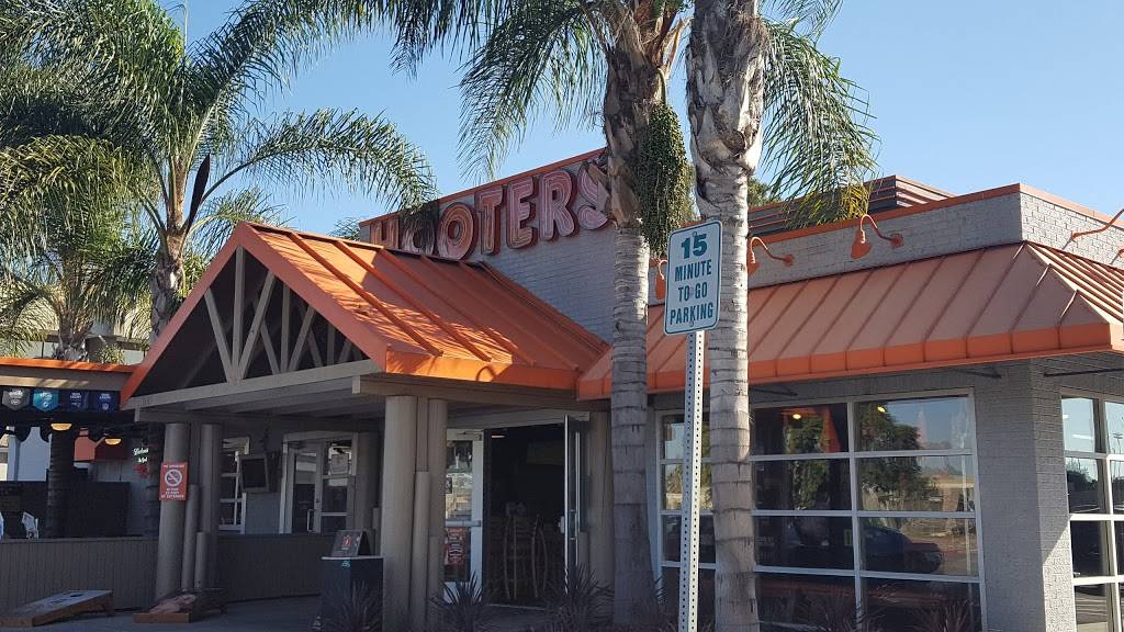 Hooters | restaurant | 1507 S Coast Dr, Costa Mesa, CA 92626, USA | 7144270755 OR +1 714-427-0755