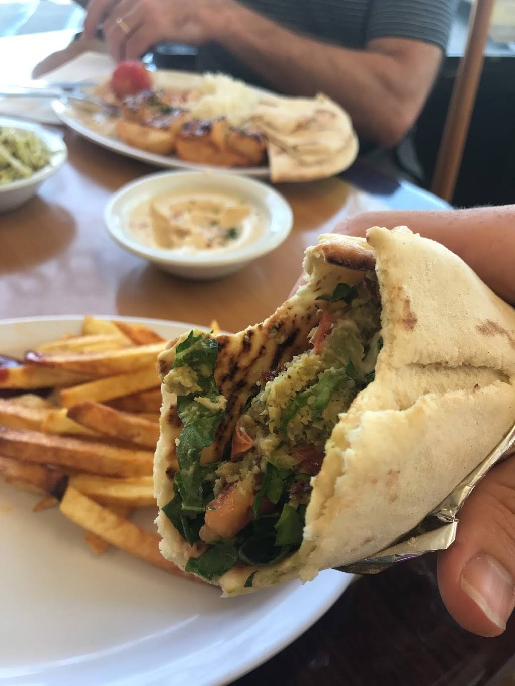 Sizzlin Kabob | restaurant | 12925 Sherman Way, North Hollywood, CA 91605, USA | 8187654424 OR +1 818-765-4424