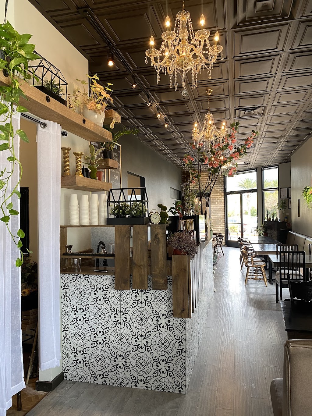 CHARM Thai Kitchen & Coffee | restaurant | 1770 W Horizon Ridge Pkwy, Henderson, NV 89012, USA | 7024789839 OR +1 702-478-9839