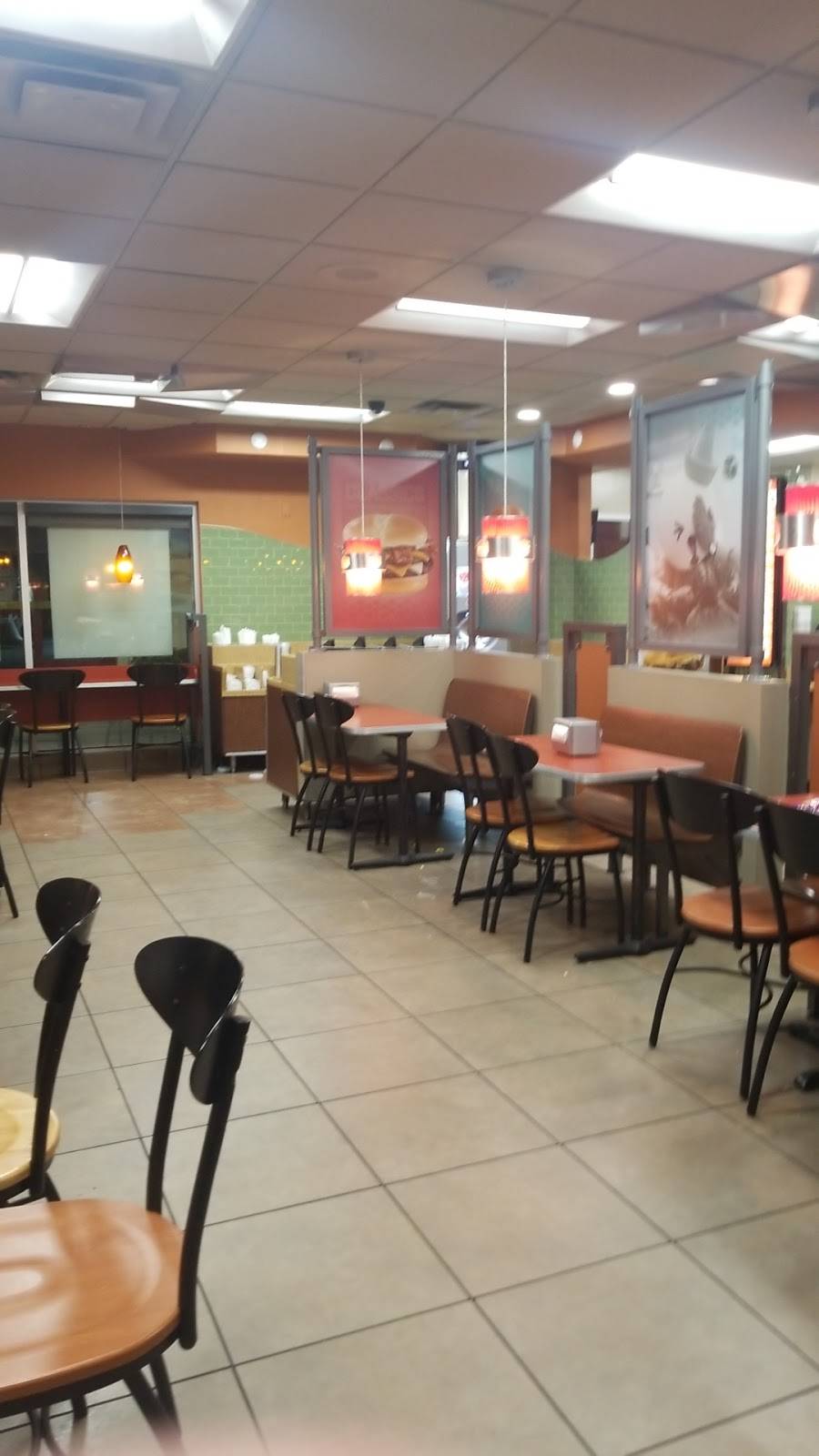 Jack in the Box | restaurant | 4075 University Ave, San Diego, CA 92105, USA | 6192818735 OR +1 619-281-8735