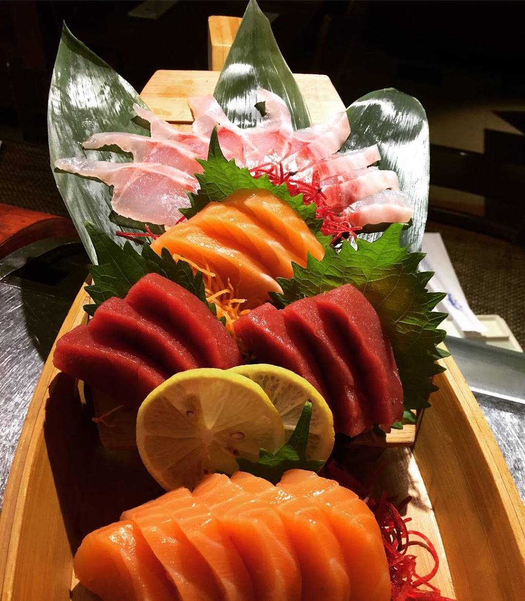 Jasmine Japanese and Thai restaurant | restaurant | 1855 Sullivan Trail, Easton, PA 18040, USA | 6104388811 OR +1 610-438-8811