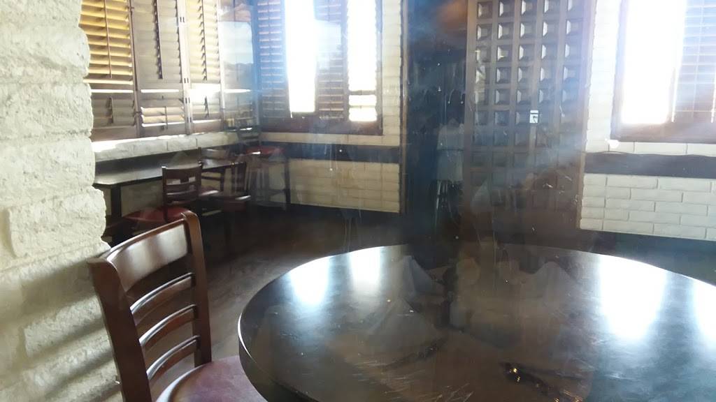 Mr Cs Supper Club | restaurant | 282 W View Point Dr, Nogales, AZ 85621, USA | 5202819000 OR +1 520-281-9000