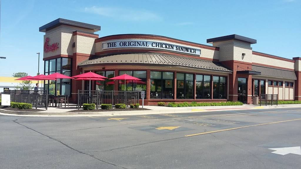 Chick-fil-A | restaurant | 511 W McGalliard Rd, Muncie, IN 47303, USA | 7657474000 OR +1 765-747-4000