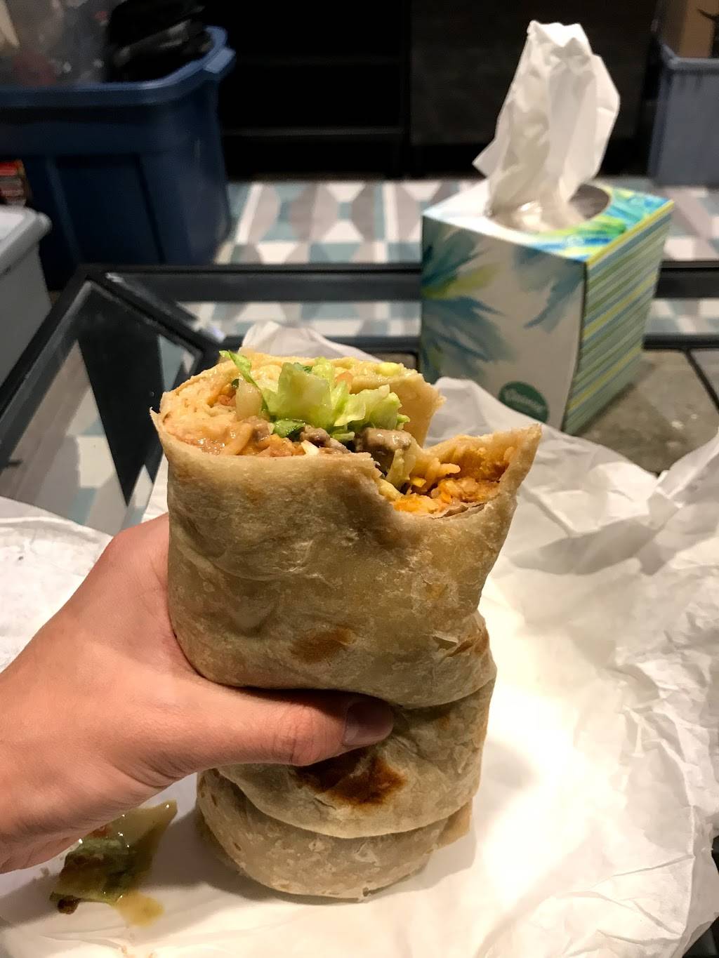 Burritos Santana | restaurant | 10443 San Diego Mission Rd, San Diego, CA 92108, USA | 6192800500 OR +1 619-280-0500