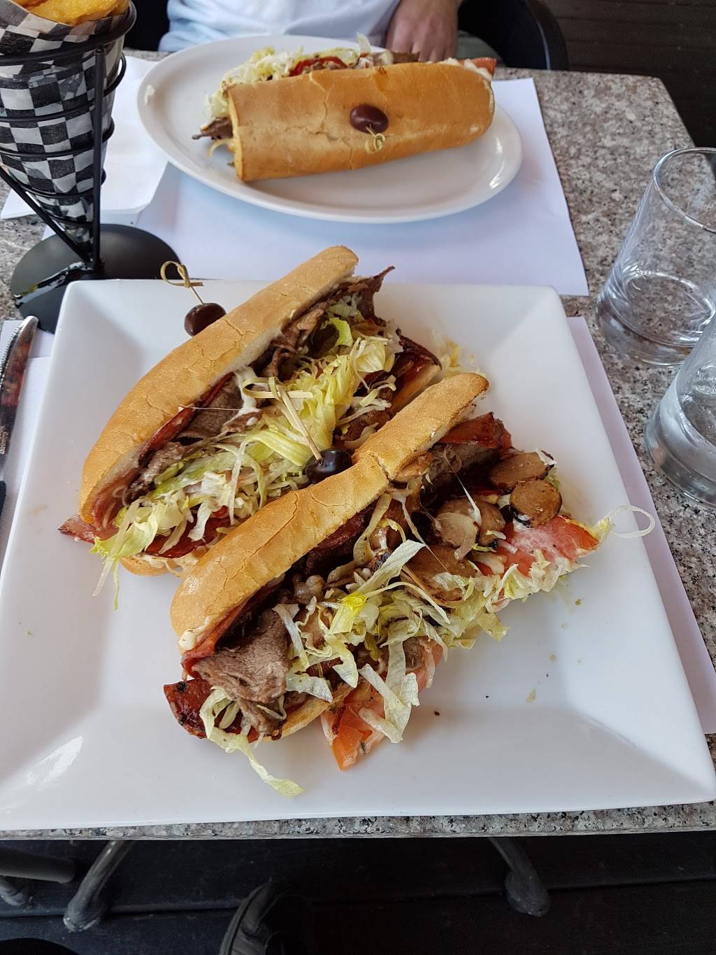 Paragon III | restaurant | 313 Rue Notre-Dame, Repentigny, QC J6A 2R9, Canada | 4505814000 OR +1 450-581-4000