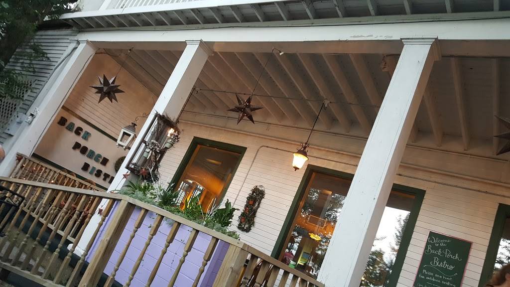 Tiki Bar | restaurant | 276 Victorian Village Dr, Elkhart Lake, WI 53020, USA | 9208763323 OR +1 920-876-3323