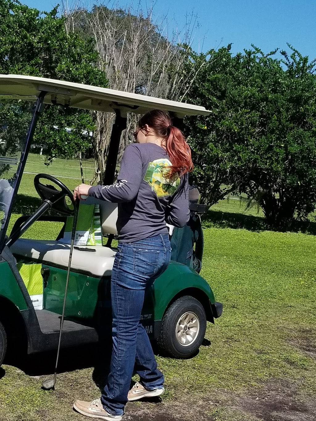 The Oaks Golf Club | restaurant | 1264 Co Rd 309, Crescent City, FL 32112, USA | 3864672512 OR +1 386-467-2512