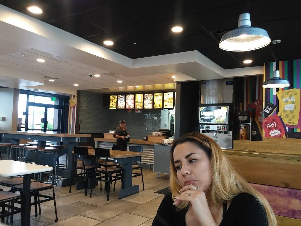 Taco Bell | meal takeaway | 1737 Sweetwater Rd, National City, CA 91950, USA | 6193361917 OR +1 619-336-1917