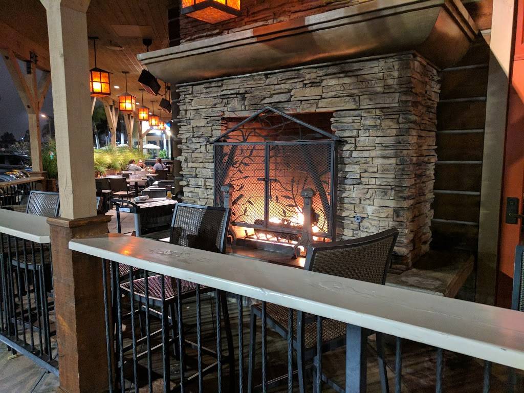 Lazy Dog Restaurant & Bar | restaurant | 16310 Beach Blvd, Westminster, CA 92683, USA | 7145001140 OR +1 714-500-1140