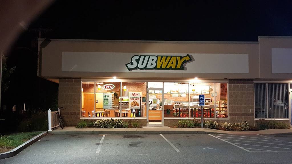Subway | restaurant | 768 Belmont St, Brockton, MA 02301, USA | 5082323716 OR +1 508-232-3716