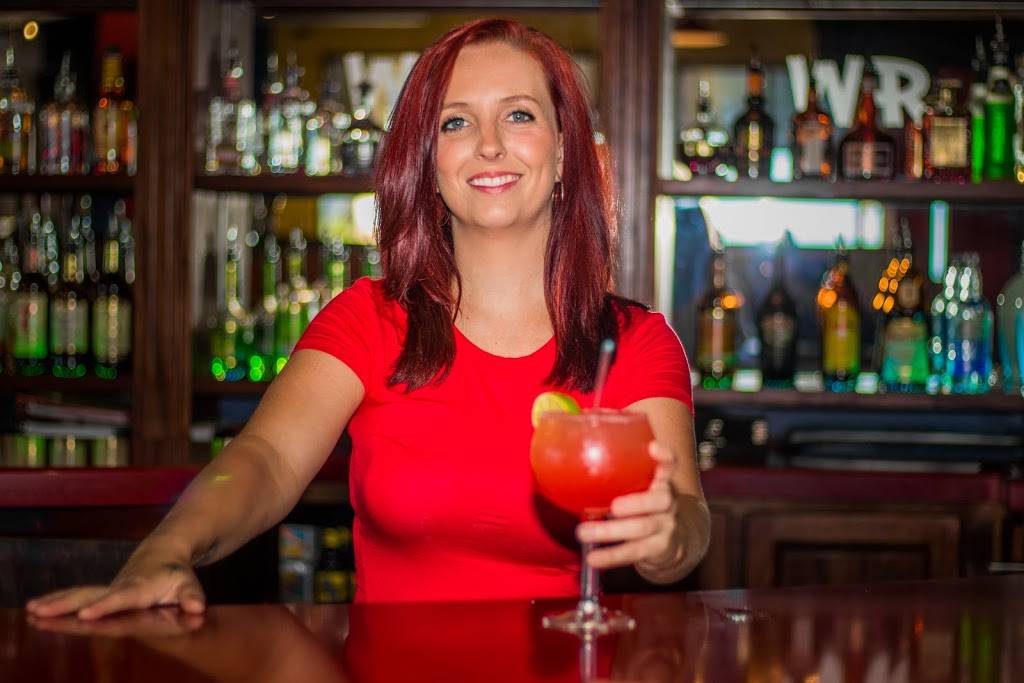 Woodys Roadside Ocean Springs | restaurant | 3008 Bienville Blvd, Ocean Springs, MS 39564, USA | 2282657758 OR +1 228-265-7758