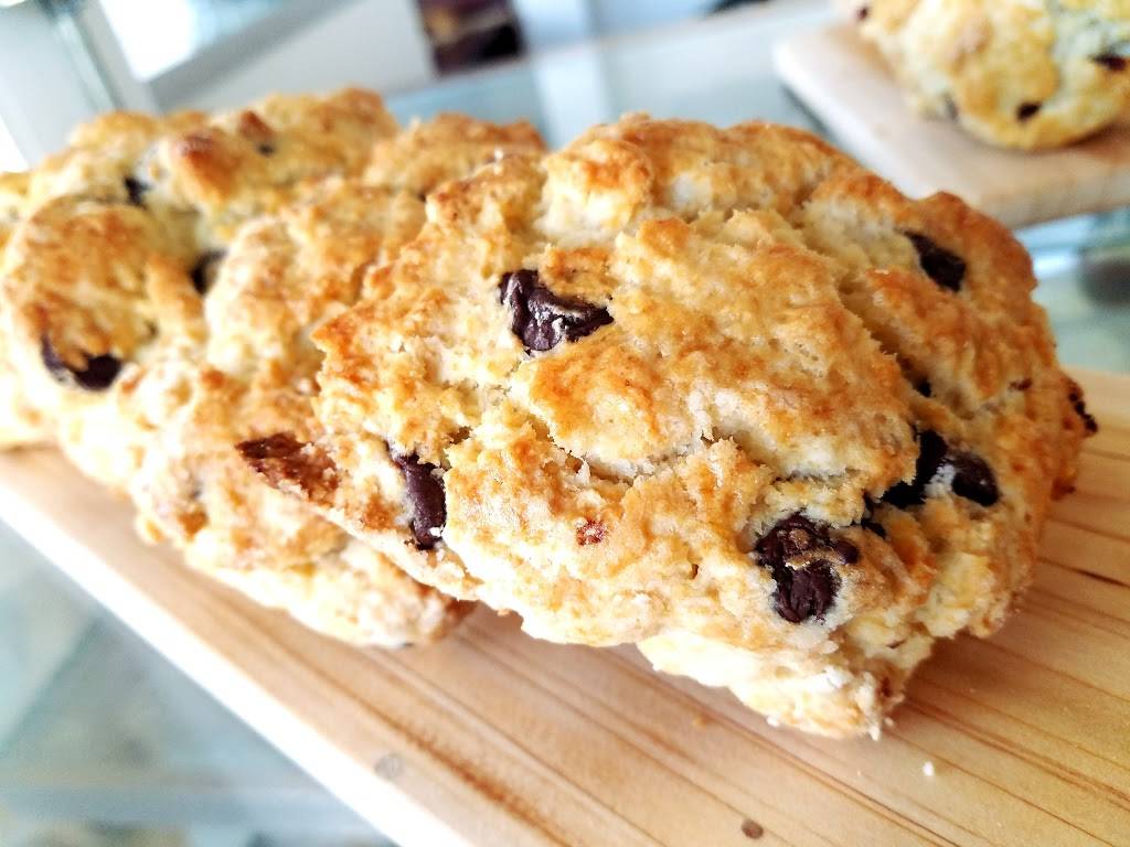 Irie Couture Cakery | bakery | 311 W Ashley St, Jacksonville, FL 32202, USA | 9045348644 OR +1 904-534-8644