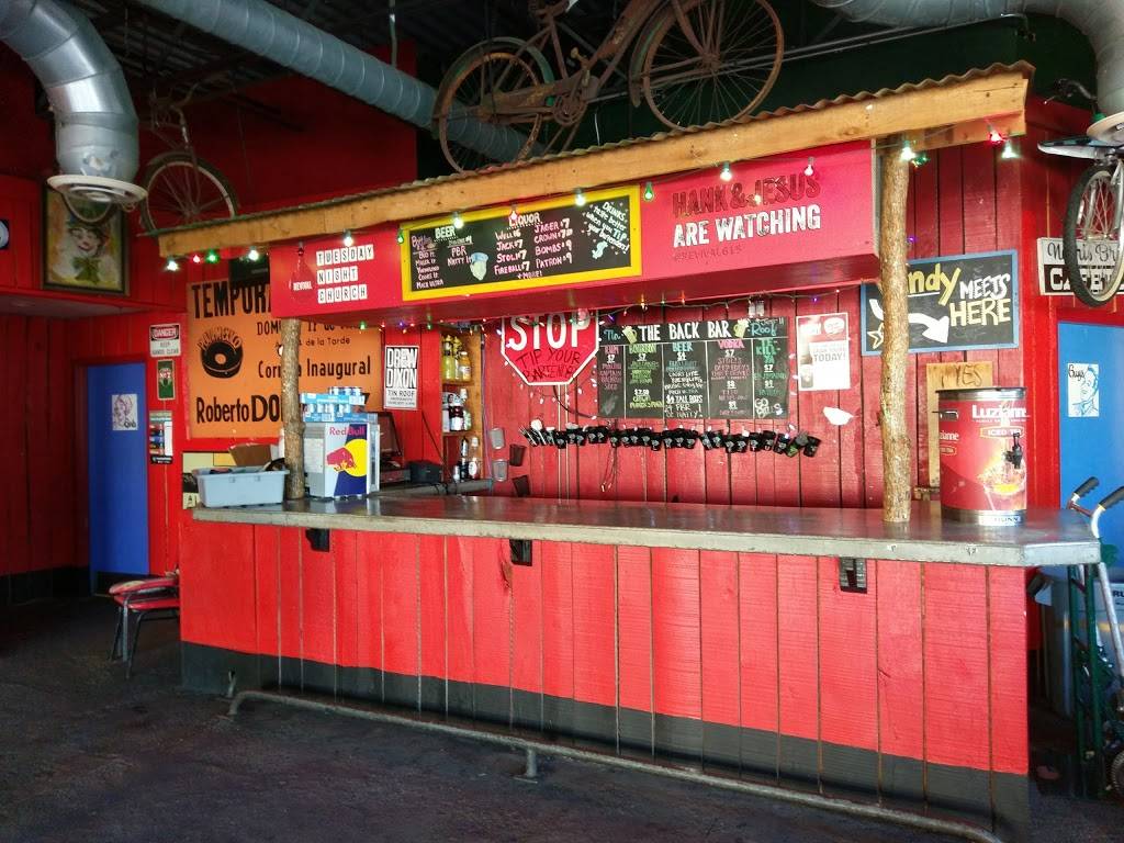 DawgHouse Saloon | restaurant | 1522 Demonbreun St, Nashville, TN 37203, USA | 6158647393 OR +1 615-864-7393