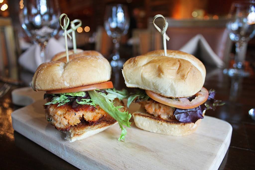 Wilderness Ridge | restaurant | 1800 Wilderness Woods Pl, Lincoln, NE 68512, USA | 4024345118 OR +1 402-434-5118