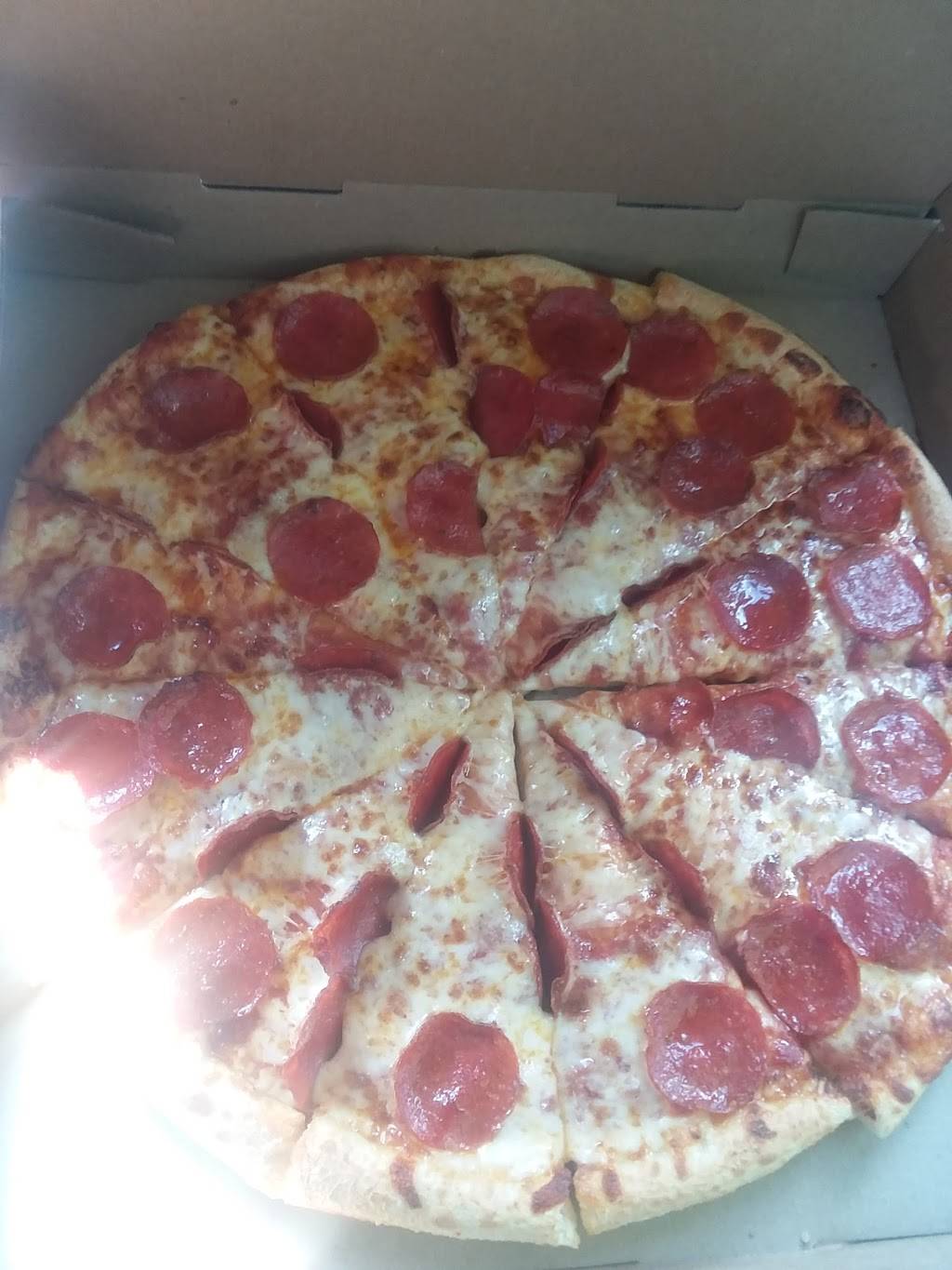 Pizza Plus Inc | restaurant | 10 Clark Dr, Honaker, VA 24260, USA | 2768734600 OR +1 276-873-4600