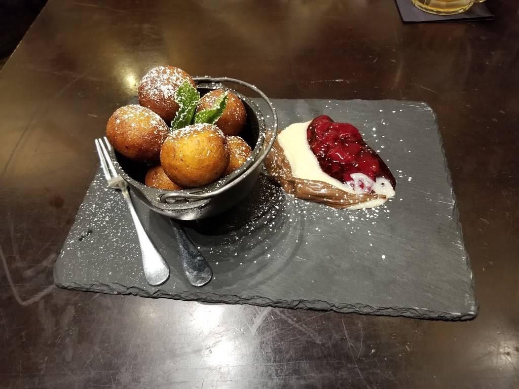 Old Vilnius Cafe | cafe | 2601 75th St, Darien, IL 60561, USA | 6303246811 OR +1 630-324-6811