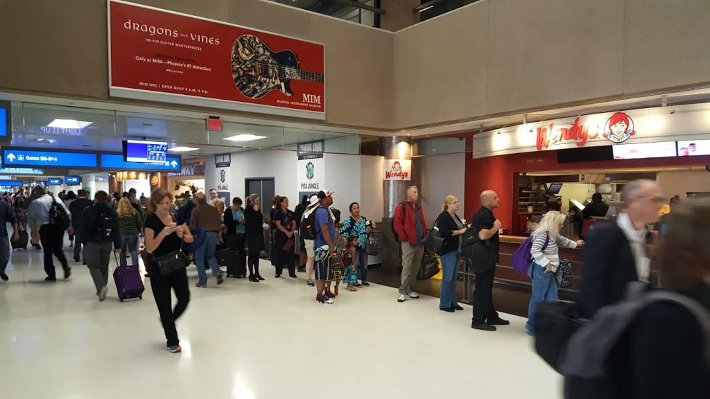 Wendys | restaurant | 3400 East Sky Harbor Blvd Terminal 4, Phoenix, AZ 85034, USA | 6022733157 OR +1 602-273-3157