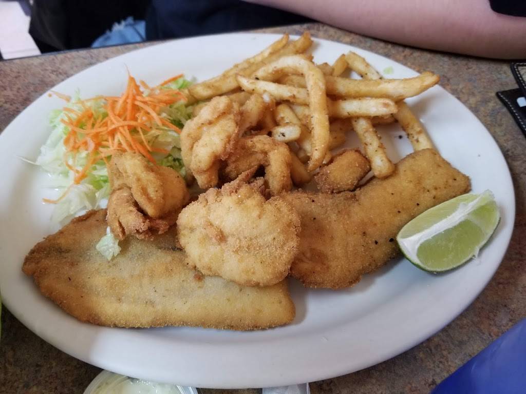 La Playa Seafood Restaurant | restaurant | 4411, I-10 E, San Antonio, TX 78219, USA | 2103374700 OR +1 210-337-4700