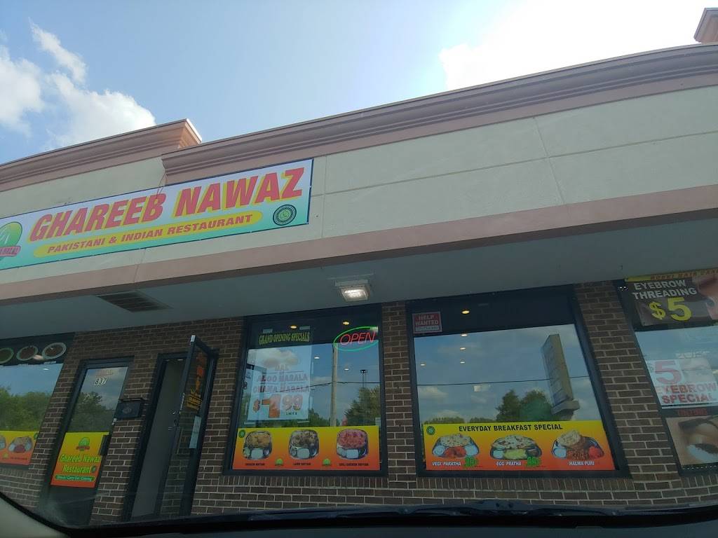 Ghareeb Nawaz | restaurant | 833 E Roosevelt Rd, Lombard, IL 60148, USA | 6308899433 OR +1 630-889-9433