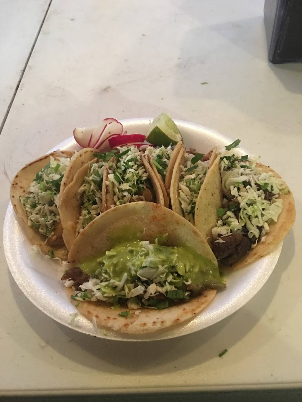 Taqueria Los Compadres | restaurant | 4753 FL-574, Plant City, FL 33567, USA | 8137587617 OR +1 813-758-7617