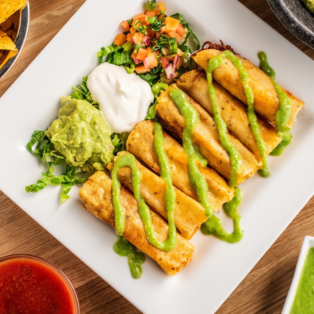 Burrito Parrilla Mexicana - Schaumburg | restaurant | 720 E Higgins Rd, Schaumburg, IL 60173, USA | 2246538902 OR +1 224-653-8902