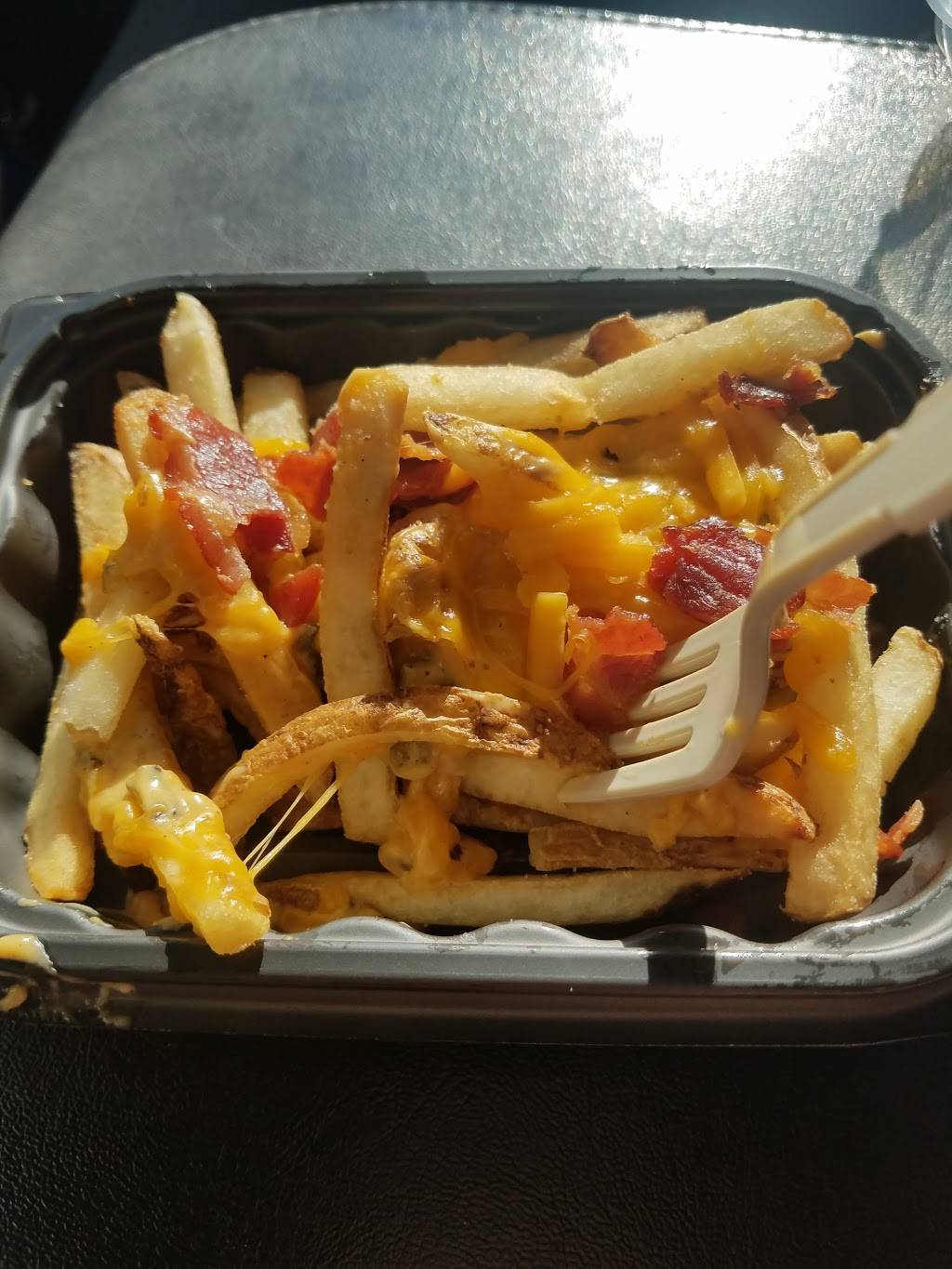 Wendys | restaurant | 3113 Edgar Brown Dr, Orange, TX 77630, USA | 4092098063 OR +1 409-209-8063