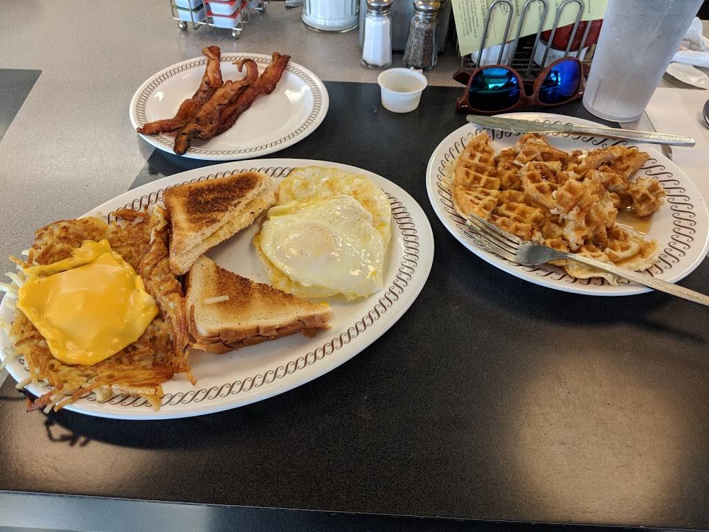 Waffle House | meal takeaway | 3960 Vogel Rd, Arnold, MO 63010, USA | 6362828656 OR +1 636-282-8656