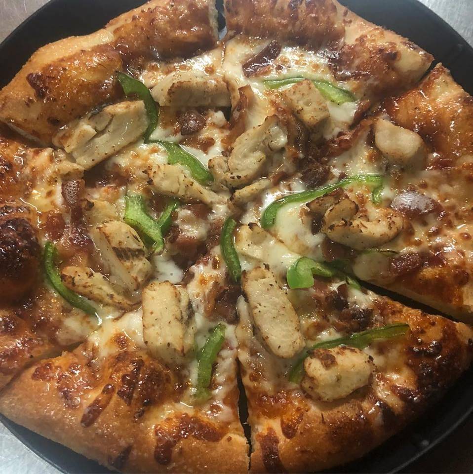 Greeks Pizzeria | restaurant | 216 S 10th St, Noblesville, IN 46060, USA | 3177734444 OR +1 317-773-4444