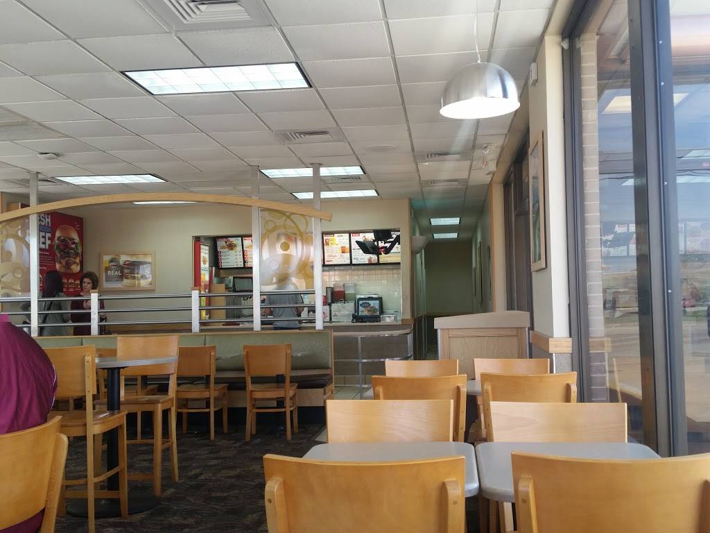 Wendys | restaurant | 4959 Lapalco Blvd, Marrero, LA 70072, USA | 5043131552 OR +1 504-313-1552