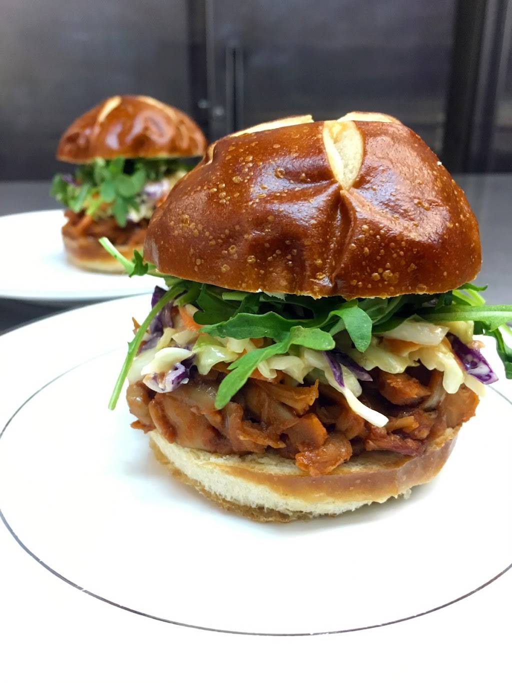 Veganics Vegan Catering | bakery | 12809 Venice Blvd, Los Angeles, CA 90066, USA | 3103908343 OR +1 310-390-8343