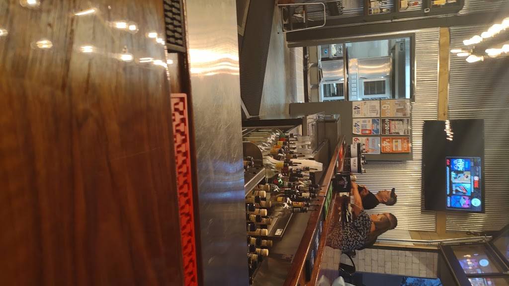 Backwater Bar & Grill | restaurant | 113 S Main St, Prairie du Chien, WI 53821, USA | 6083801021 OR +1 608-380-1021