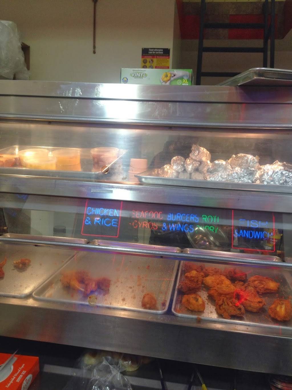 Kennedy Fried Chicken and Pizza | restaurant | 1926 Cross Bronx Expy, Bronx, NY 10472, USA | 7182496303 OR +1 718-249-6303