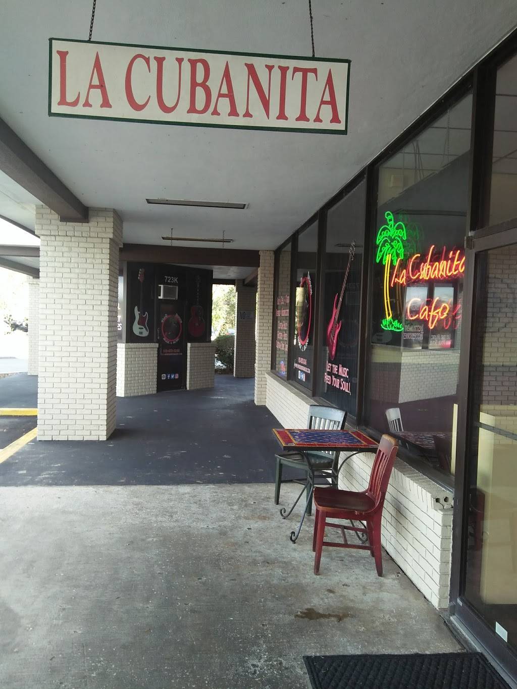La Cubanita Cafe | restaurant | 723 W Lumsden Rd, Brandon, FL 33511, USA | 8136612253 OR +1 813-661-2253