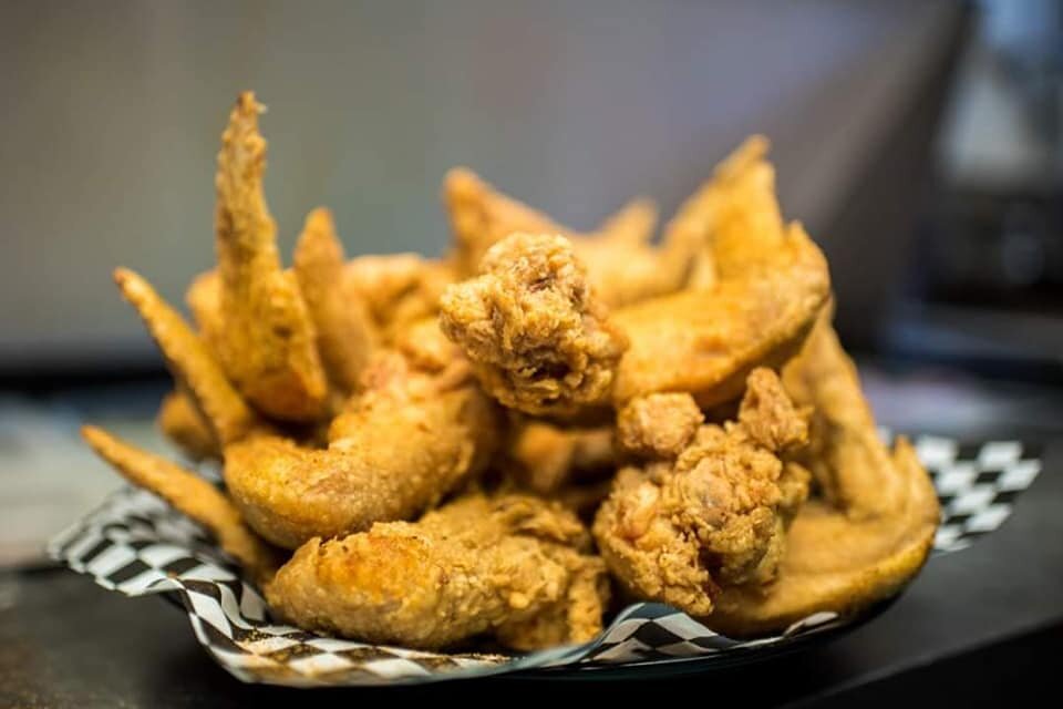 The Pittstop Grill | restaurant | 7500 Ulmerton Rd #31, Largo, FL 33771, USA | 7273901017 OR +1 727-390-1017