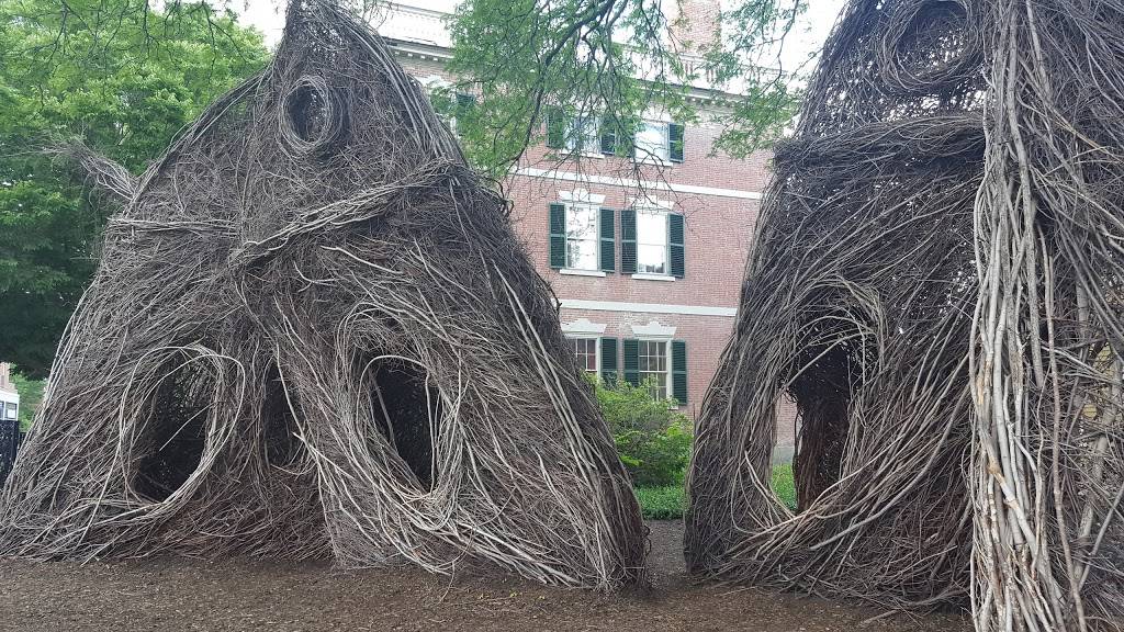 Olde Main Street Pub | restaurant | 121 Essex St, Salem, MA 01970, USA | 9785948188 OR +1 978-594-8188