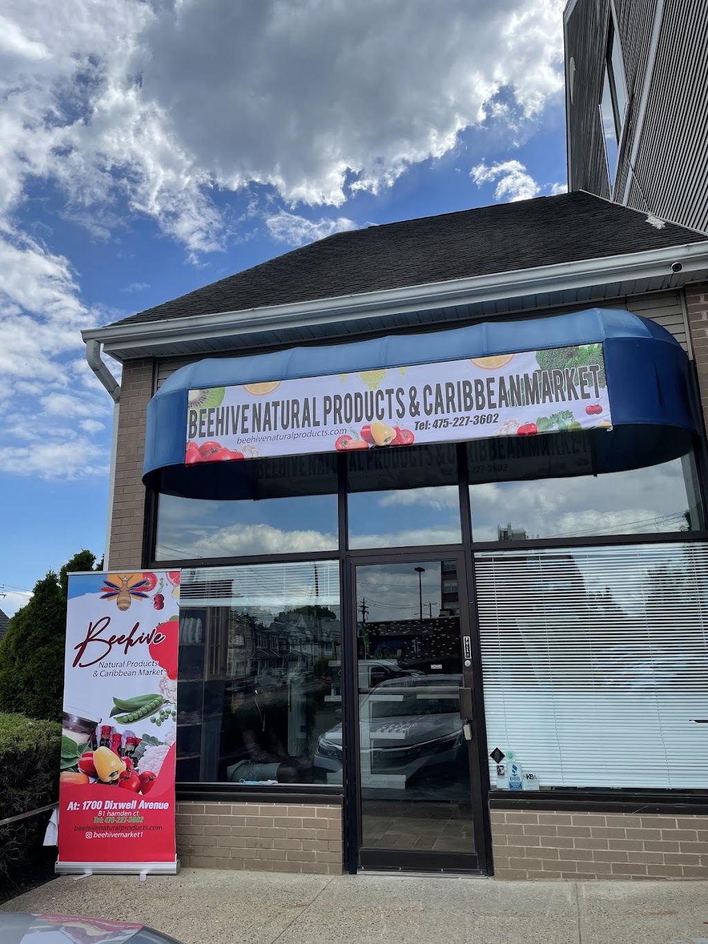 Beehive Natural Products & Caribbean Market | restaurant | 1700 Dixwell Ave b1, Hamden, CT 06514, USA | 4752273602 OR +1 475-227-3602
