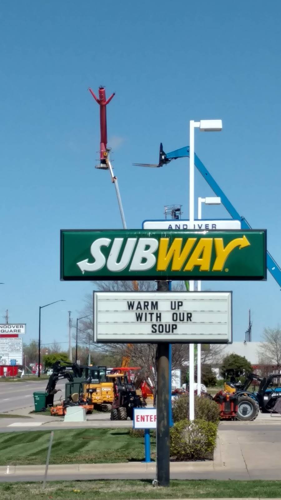 Subway | meal takeaway | 308 N Andover Rd, Andover, KS 67002, USA | 3167339988 OR +1 316-733-9988