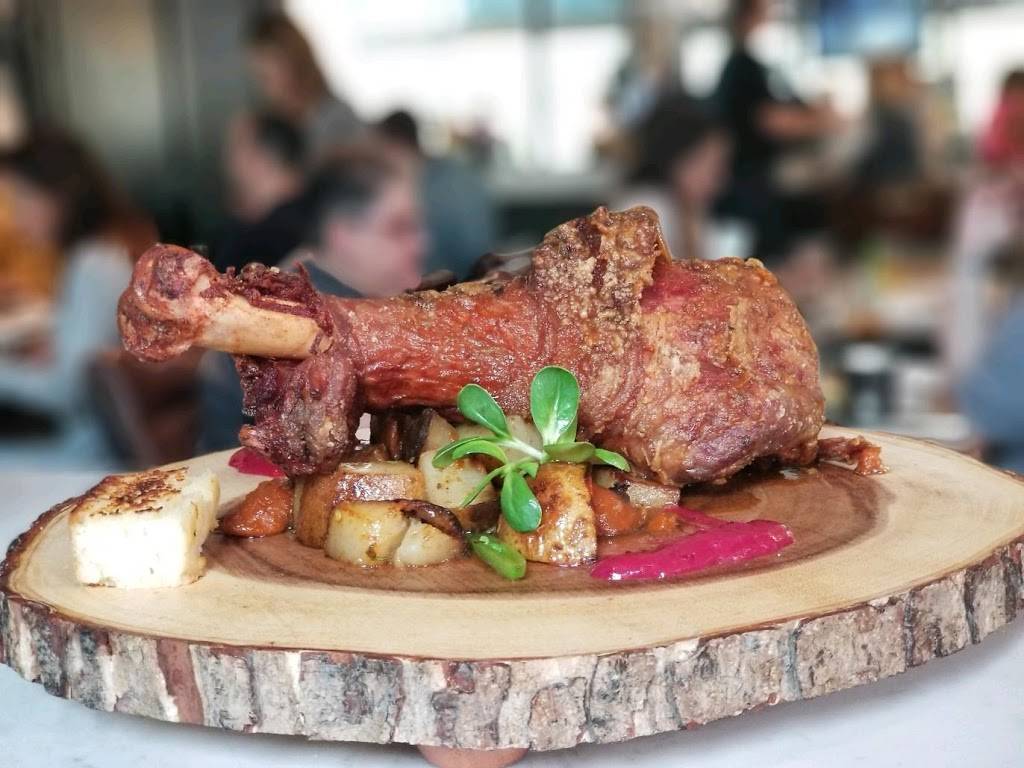 Fork & Hen | restaurant | 1701 N Franklin St, Tampa, FL 33602, USA | 8134054008 OR +1 813-405-4008