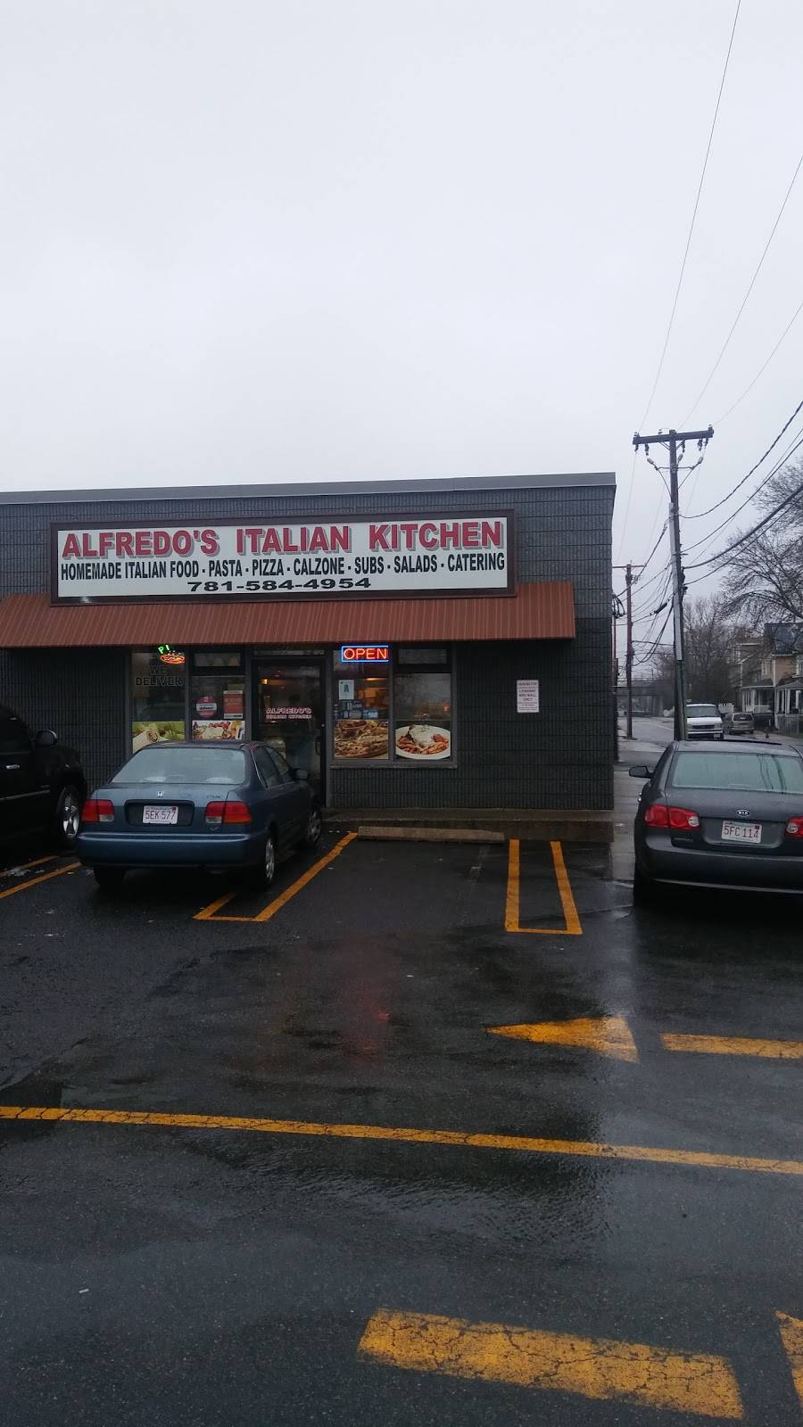 Alfredos Italian Kitchen | restaurant | 425 Lynnway, Lynn, MA 01905, USA | 7815844954 OR +1 781-584-4954