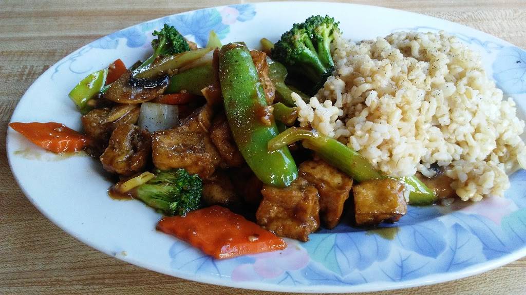 China Garden Restaurant | restaurant | 6 Stillwater Ave, Orono, ME 04473, USA | 2078278228 OR +1 207-827-8228