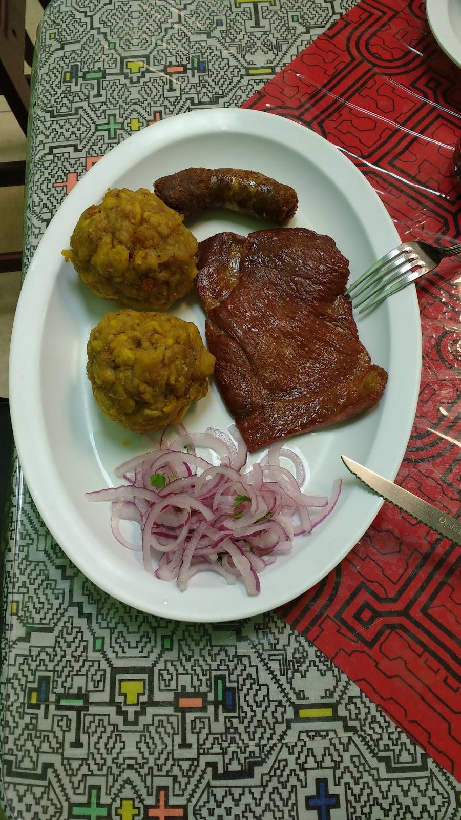 La Kokona Restaurant | restaurant | 180 Monroe St, Passaic, NJ 07055, USA | 9739282242 OR +1 973-928-2242