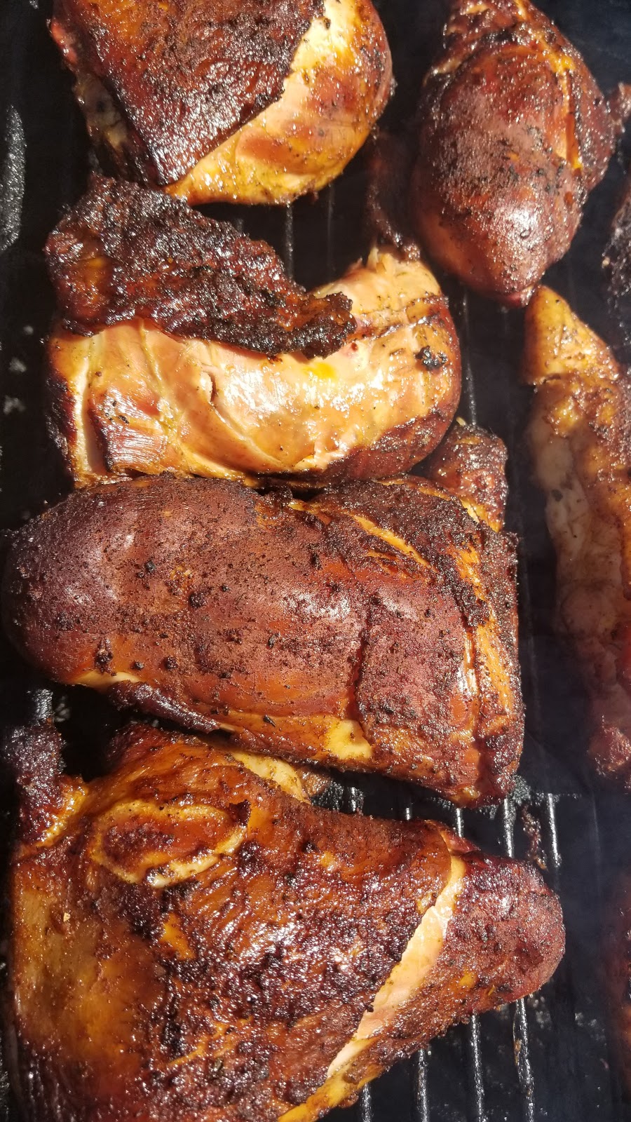 Richards Ribz | restaurant | 1004 Elm Ave, Rocky Ford, CO 81067, USA | 4064890475 OR +1 406-489-0475