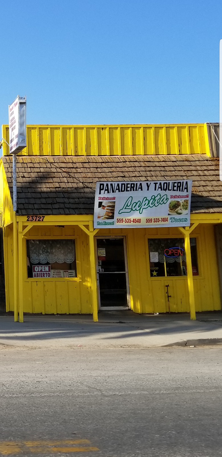Panaderia y Taqueria Lupita | bakery | 23747 Ave 95, Terra Bella, CA 93270, USA | 5595357404 OR +1 559-535-7404