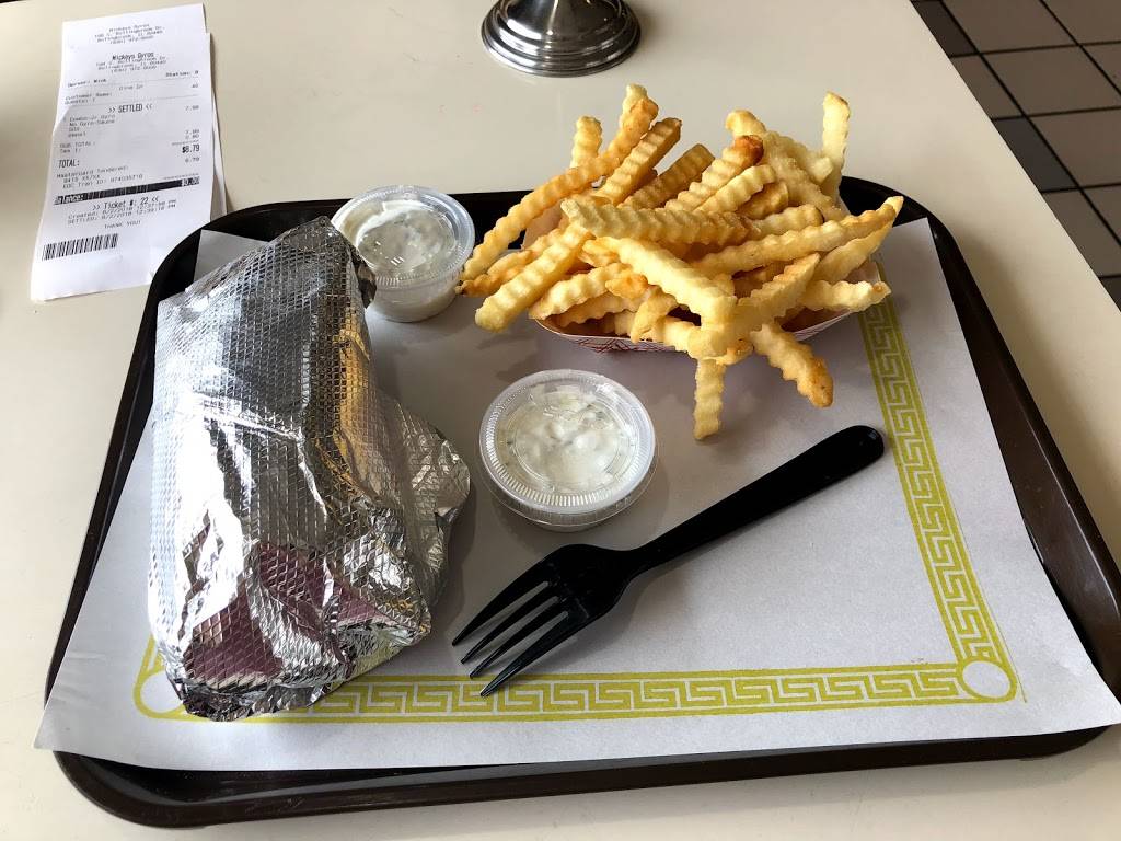 Mickeys Gyros | restaurant | 188 S Bolingbrook Dr, Bolingbrook, IL 60440, USA | 6309729000 OR +1 630-972-9000