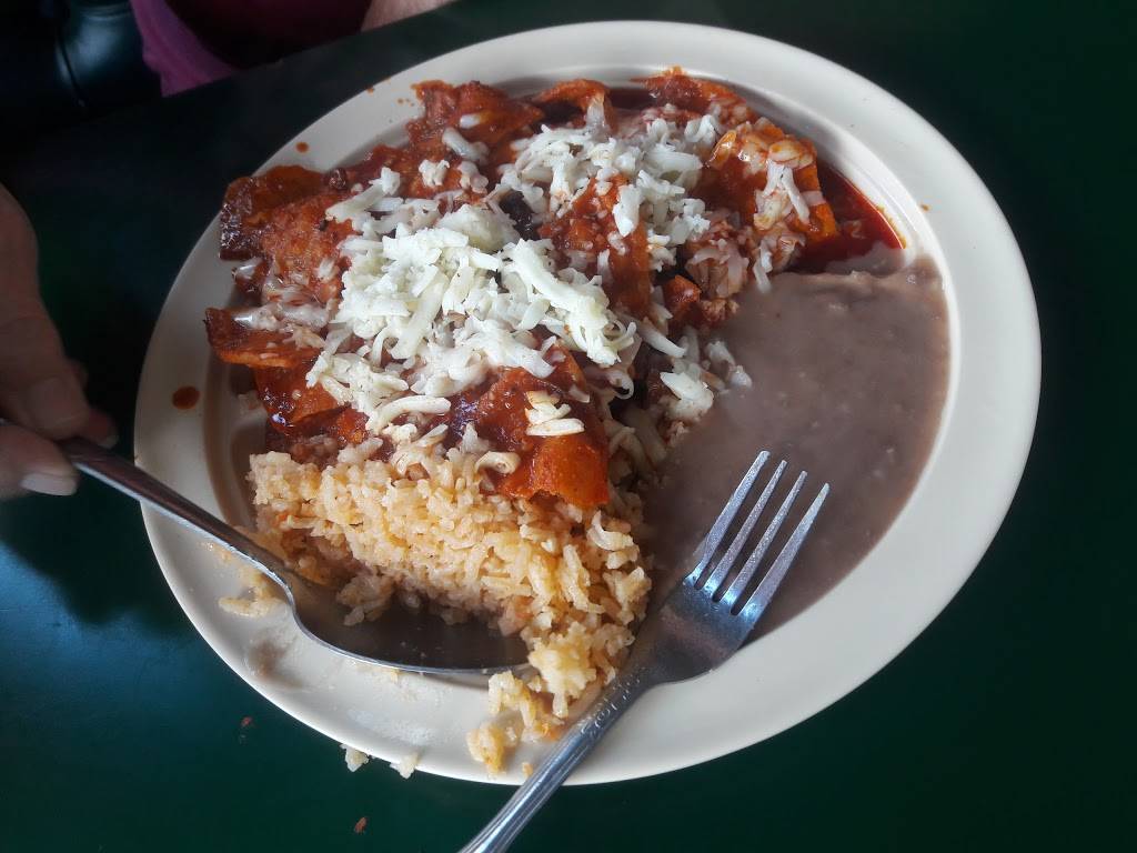 Socorros Restaurant | restaurant | 14853 Sherman Way, Van Nuys, CA 91405, USA | 8187850505 OR +1 818-785-0505