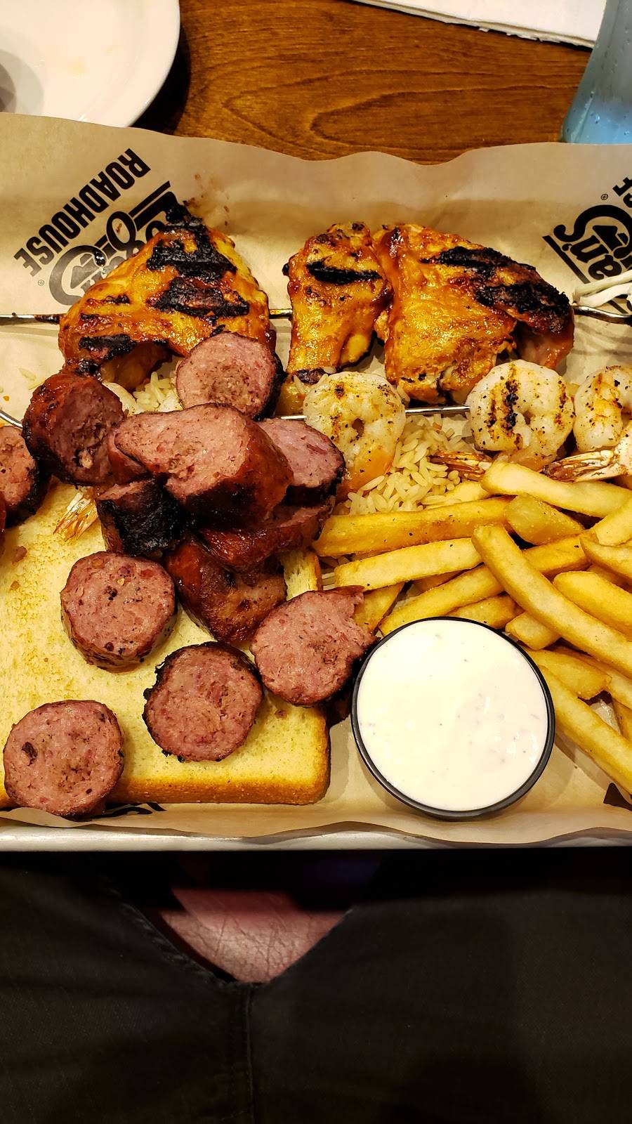 Logans Roadhouse | restaurant | 220 Pooler Pkwy, Pooler, GA 31322, USA | 9123308055 OR +1 912-330-8055