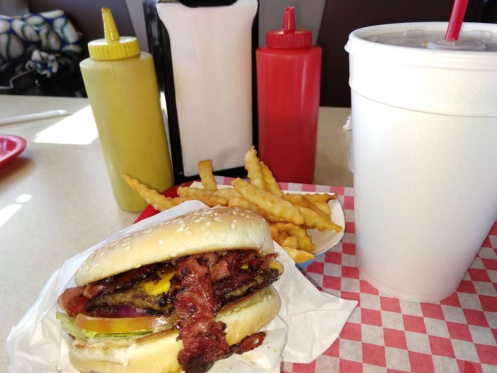 Burger Spot | restaurant | 208 W Tehachapi Blvd, Tehachapi, CA 93561, USA | 6618223145 OR +1 661-822-3145